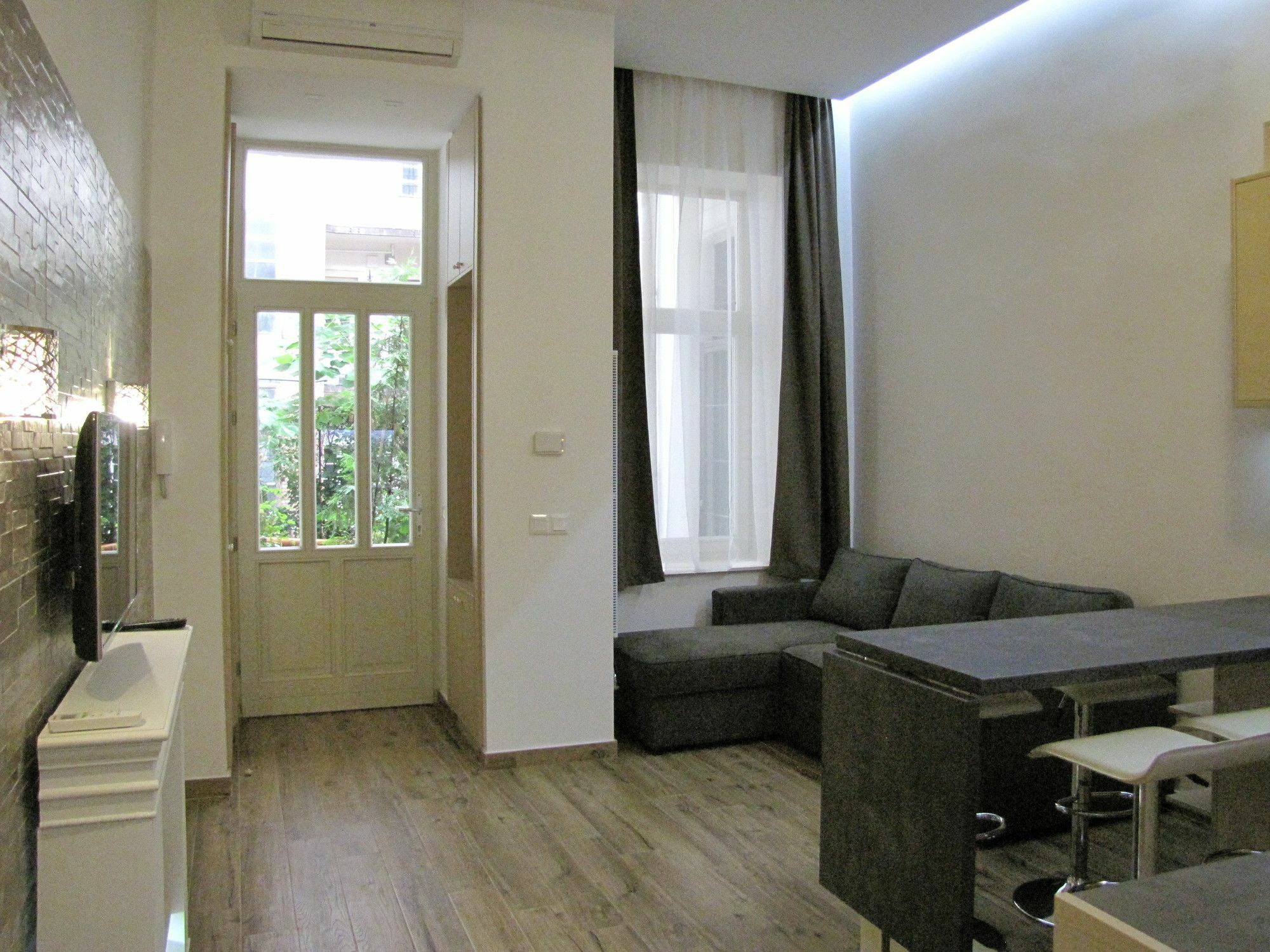 Oasis Of Downtown Lejlighed Budapest Eksteriør billede